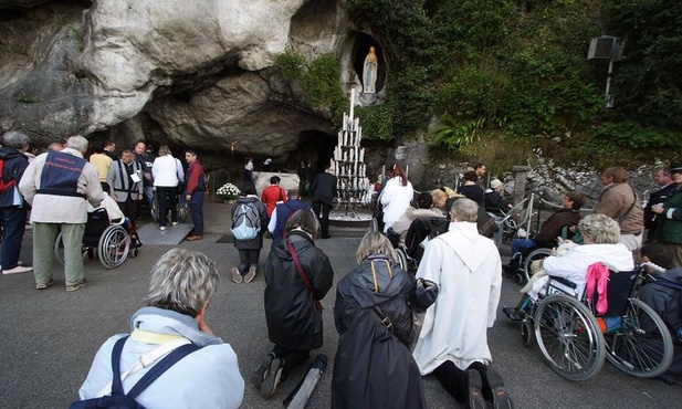 Lourdes: poważne zniszczenia po powodzi 