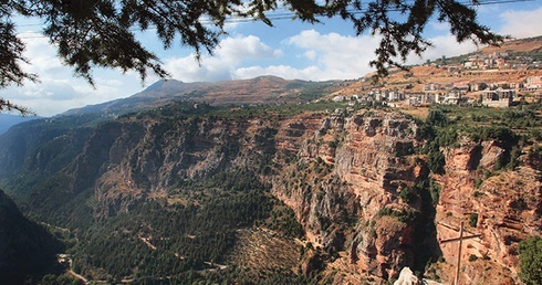 Dolina Qadishy ciągnie się przez 16 km. To symboliczne miejsce  dla Libanu