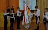 Szkoła w Świniarach przyjęła imię bł. Jana Pawła II 