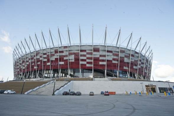 Narodowy jak kobieta - piękny i kosztowny