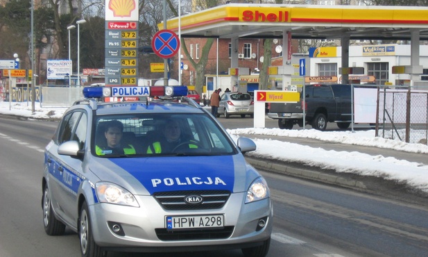 Kto odpowie za zatrzymanie samotnej matki?
