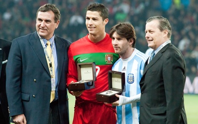 Maradona: Ronaldo lepszy niż Messi