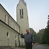 – Dzięki przebudowie kościół stał się znacznie wyższy – mówi proboszcz  ks. Antoni Pleśniak