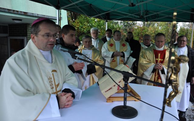 Uroczystości na cmentarzu w Gorzowie Wlkp.