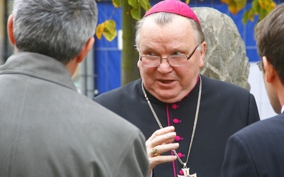 Abp Marian Gołębiewski