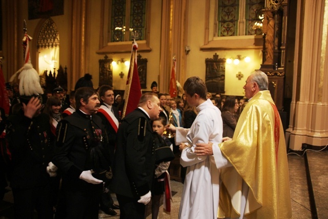 Uroczystość ogłoszenia sanktuarium św. Józefa Bilczewskiego w Wilamowicach