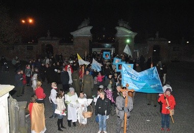 Holy wins, czyli święty wygrywa!