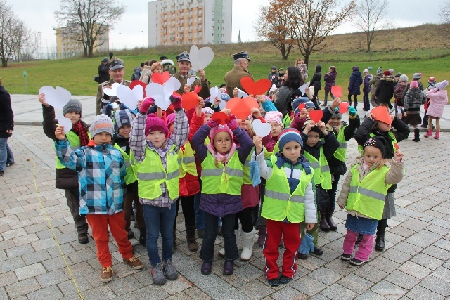 Żywa flaga na święto niepodległości