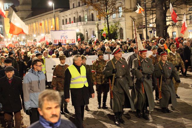 Miesięcznica katastrofy smoleńskiej