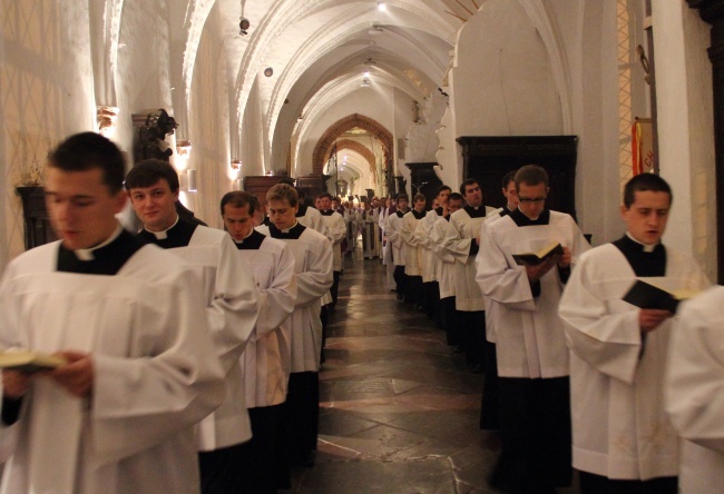 Eucharystia za zmarłych biskupów