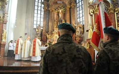 Pamięć o cichych i anonimowych bohaterach