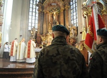 Pamięć o cichych i anonimowych bohaterach