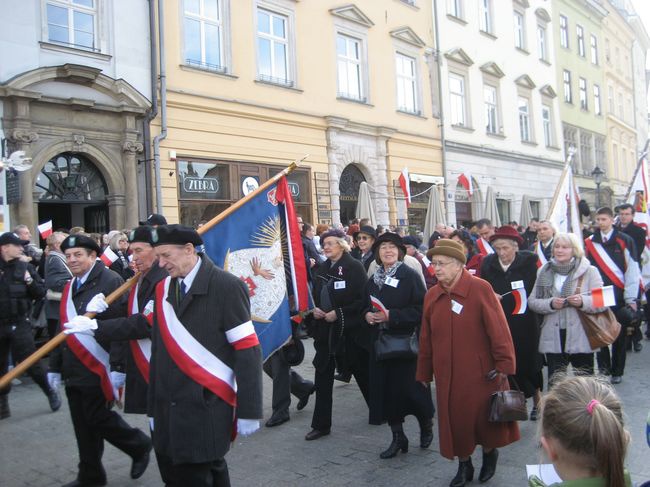 Świętowanie niepodległości na krakowskim Rynku Głównym