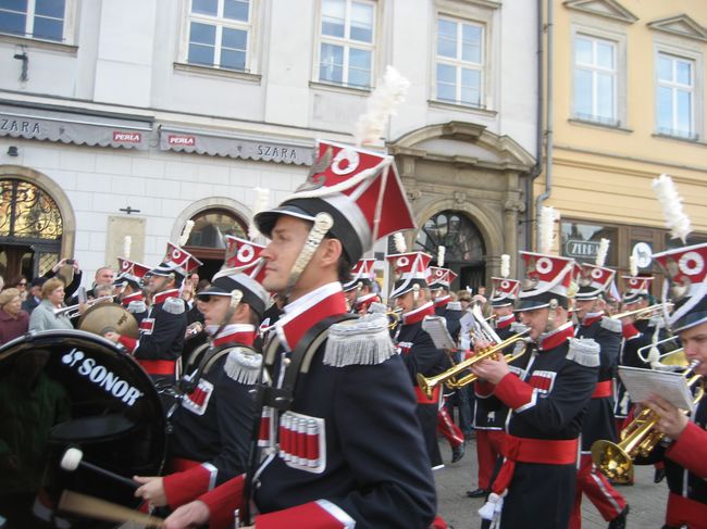 Świętowanie niepodległości na krakowskim Rynku Głównym