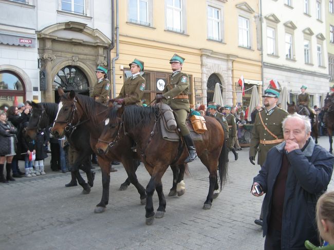 Świętowanie niepodległości na krakowskim Rynku Głównym