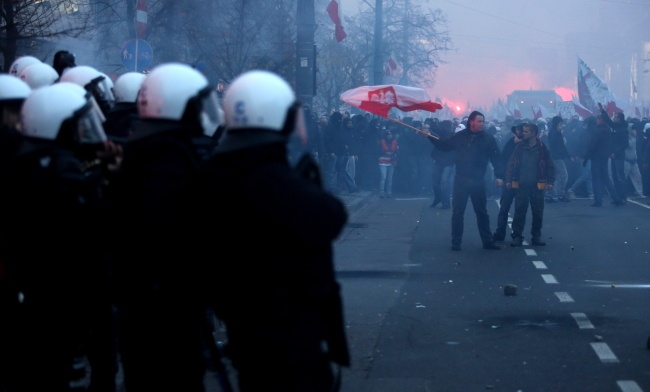 MSW popiera policję