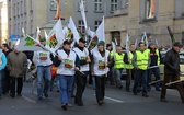 Protest związkowców przed Śląskim Urzędem Wojewódzkim