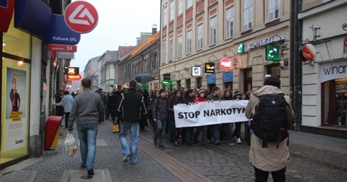 Marsz protestacyjny bielskiej młodzieży