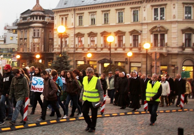 Marsz "Stop narkotykom" w Bielsku-Białej