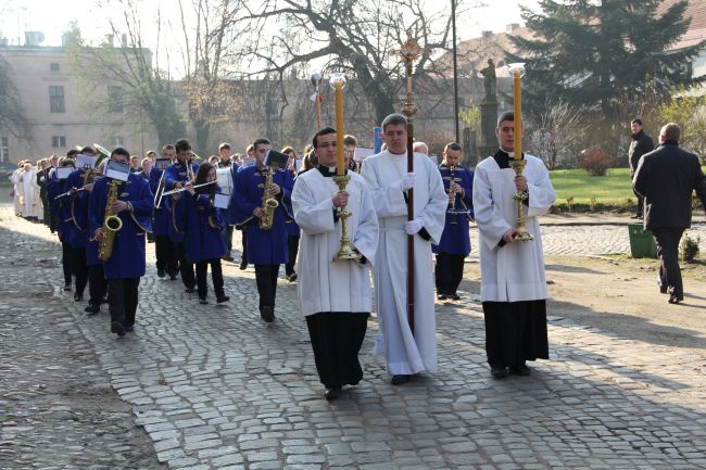 Obtuniczyny i jubileusz kardynała w Henrykowie