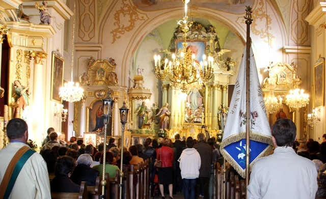 Koncert laureatów XIII Parafialnego Przeglądu Pieśni Patriotycznej w Bestwinie