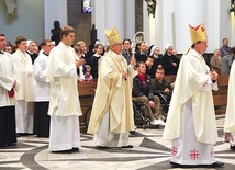  Abp Wiktor Skworc zwołał synod w naszej archidiecezji