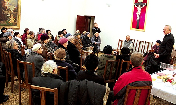  – Osoby owdowiałe potrafią dostrzec wokół siebie cierpiących i własny smutek przekuć na pomoc innym – mówił ks. Dziedziul