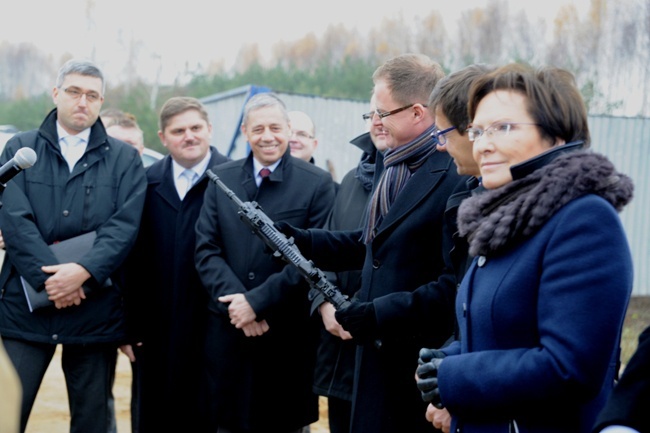 Wbito pierwsze łopaty pod budowę nowej Fabryki Broni