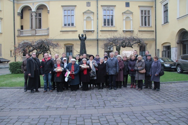 Pielgrzymka po relikwie Papieża