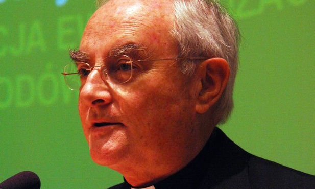 Bp Henryk Hoser