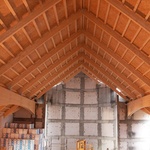 Kościół pw. św. Teresy Benedykty od Krzyża ma już własny krzyż