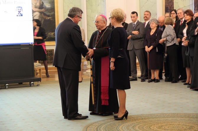 Łowicka bazylika uhonorowana w Pałacu Prezydenckim