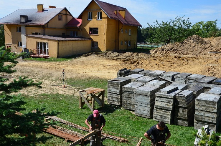 Trwa rozbudowa ośrodka terapii uzależnień "Nadzieja"