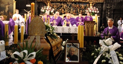 Pogrzeb przyjaciela papieża