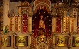 Figura św. Mikołaja w sanktuarium w Pierśćcu