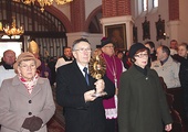W niedzielę 2 grudnia w Strzelcach nastąpiła instalacja relikwii bł. ks. Jerzego Popiełuszki