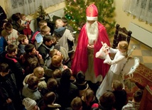 Podziemne spotkanie ze św. Mikołajem