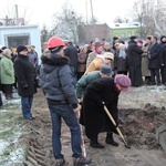 Rozpoczęcie budowy ośrodka Caritas i kościoła w Kutnie