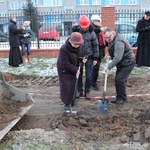 Rozpoczęcie budowy ośrodka Caritas i kościoła w Kutnie