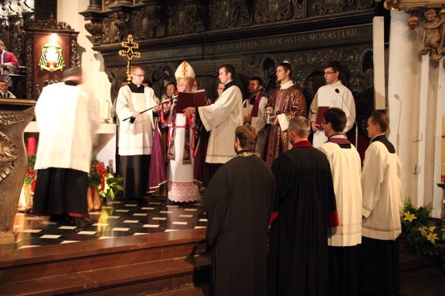 Pożegnanie bp. Kasyny w Oliwie