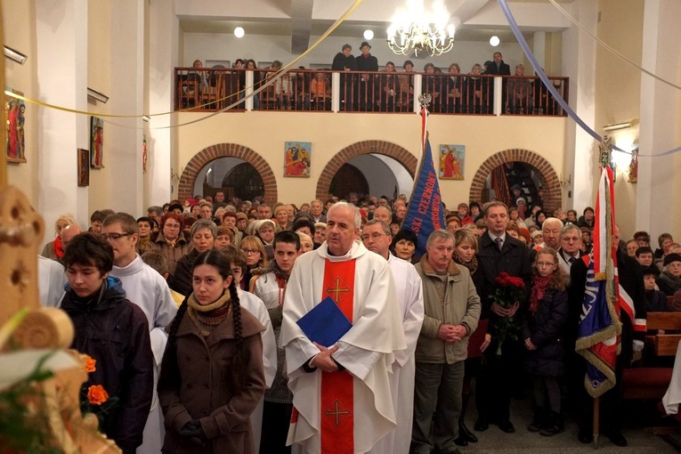 Peregrynacja obrazu Jezusa Miłosiernego w parafii pw. św. Maksymiliana Marii Kolbe w Głogowie