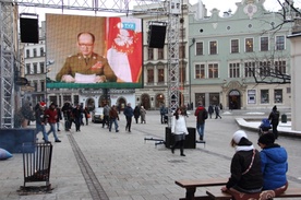 Koksownik, bibuła i rozmowa