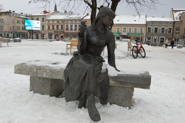 Rynek w Nowym Targu po remoncie