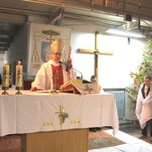 Bp Siemieniewski nawiązywał do książki pt.: Światło za kratami" - wywiadu z nawróconym więźniem