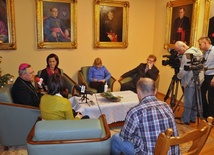Przedświąteczne spotkanie z mediami w domu biskupim