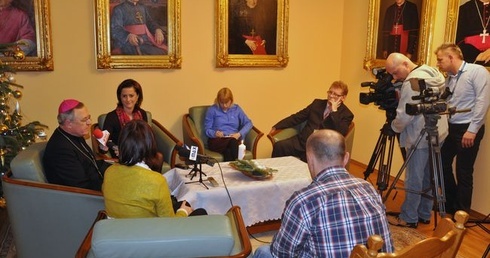 Przedświąteczne spotkanie z mediami w domu biskupim