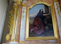 Obraz w ołtarzu głównym kościoła pw. św. Marii Magdaleny w Opocznie
