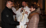 W parafii św. Jakuba w Skierniewicach na wszystkich Mszach św. małżonkowie odnawiali przyrzeczenia małżeńskie