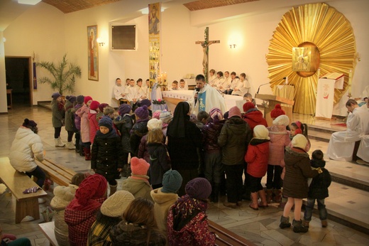 Roaraty w parafii św. Antoniego Opata w Męcinie
