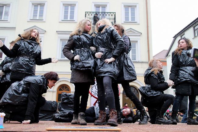 Orszak Trzech Króli w Płocku cz.I 